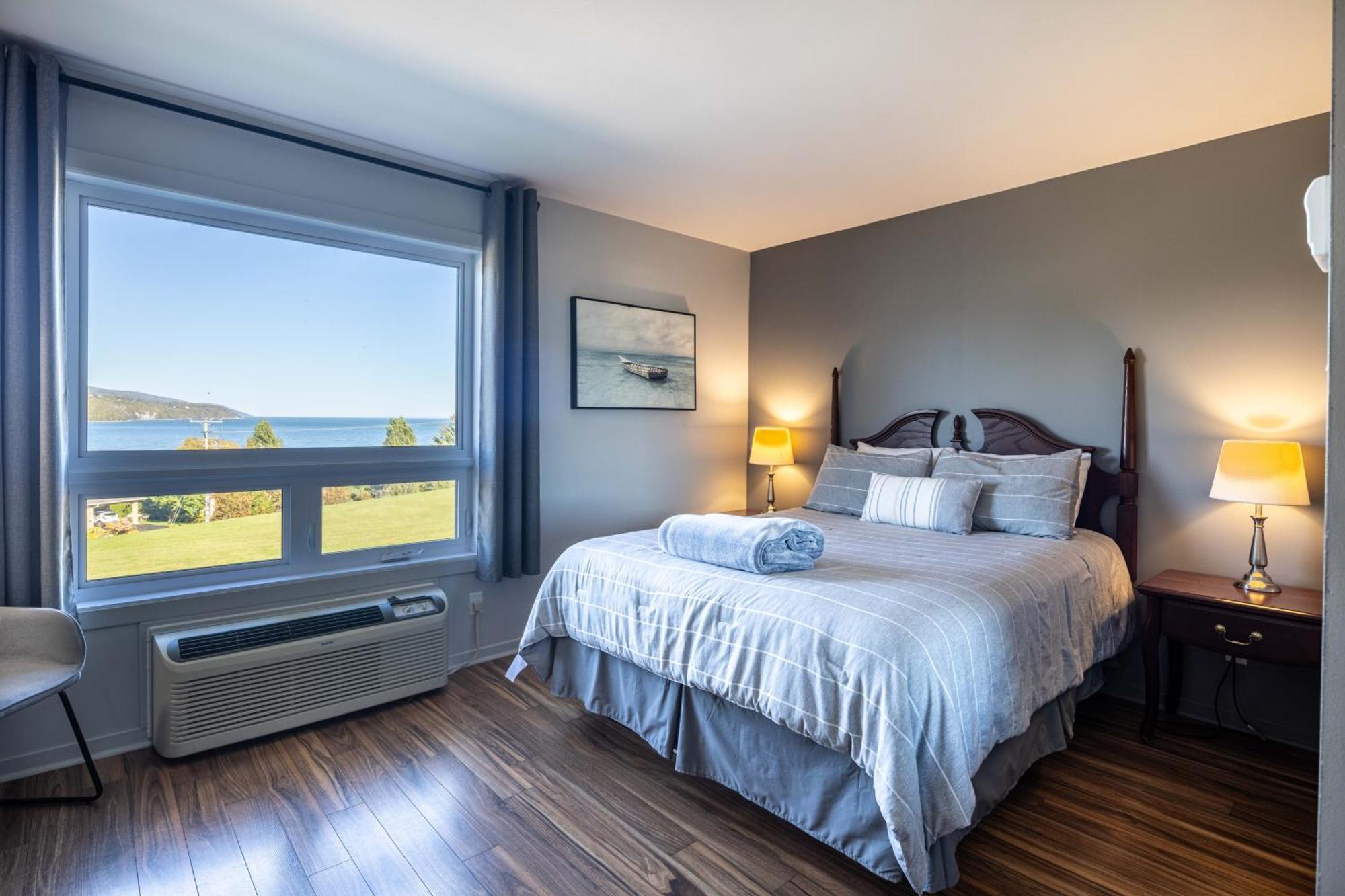 Motel Le Point De Vue La Malbaie Dış mekan fotoğraf